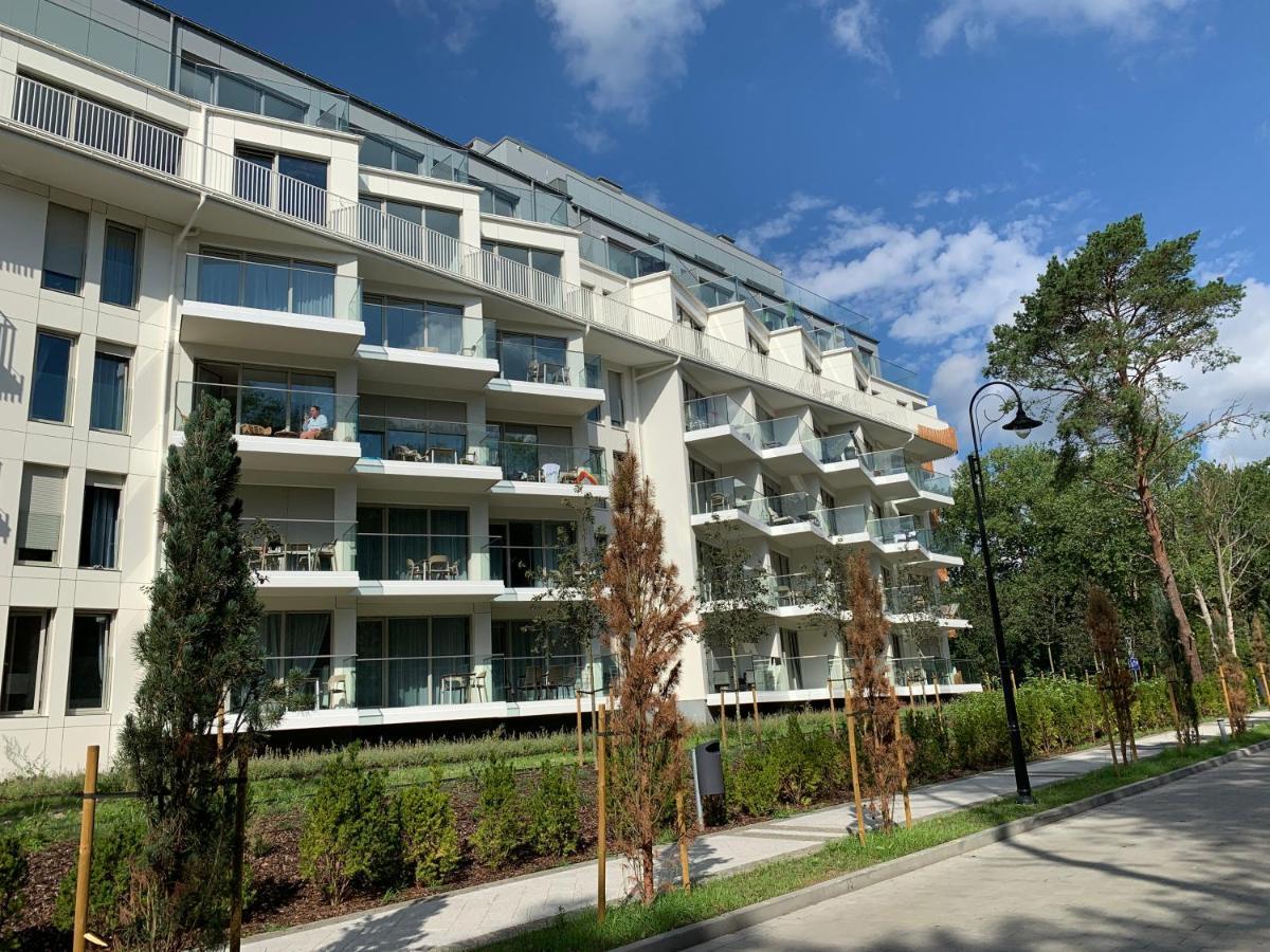 Apart Park - Albus 211 Z Parkingiem W Cenie Свиноуйсьце Экстерьер фото