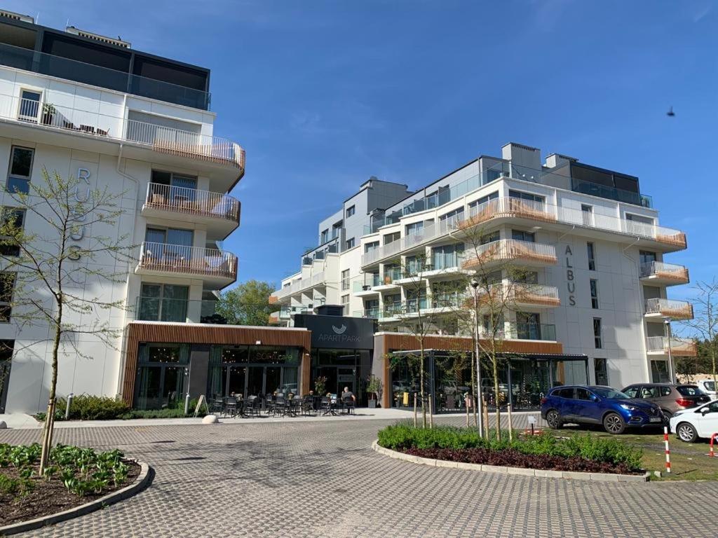 Apart Park - Albus 211 Z Parkingiem W Cenie Свиноуйсьце Экстерьер фото